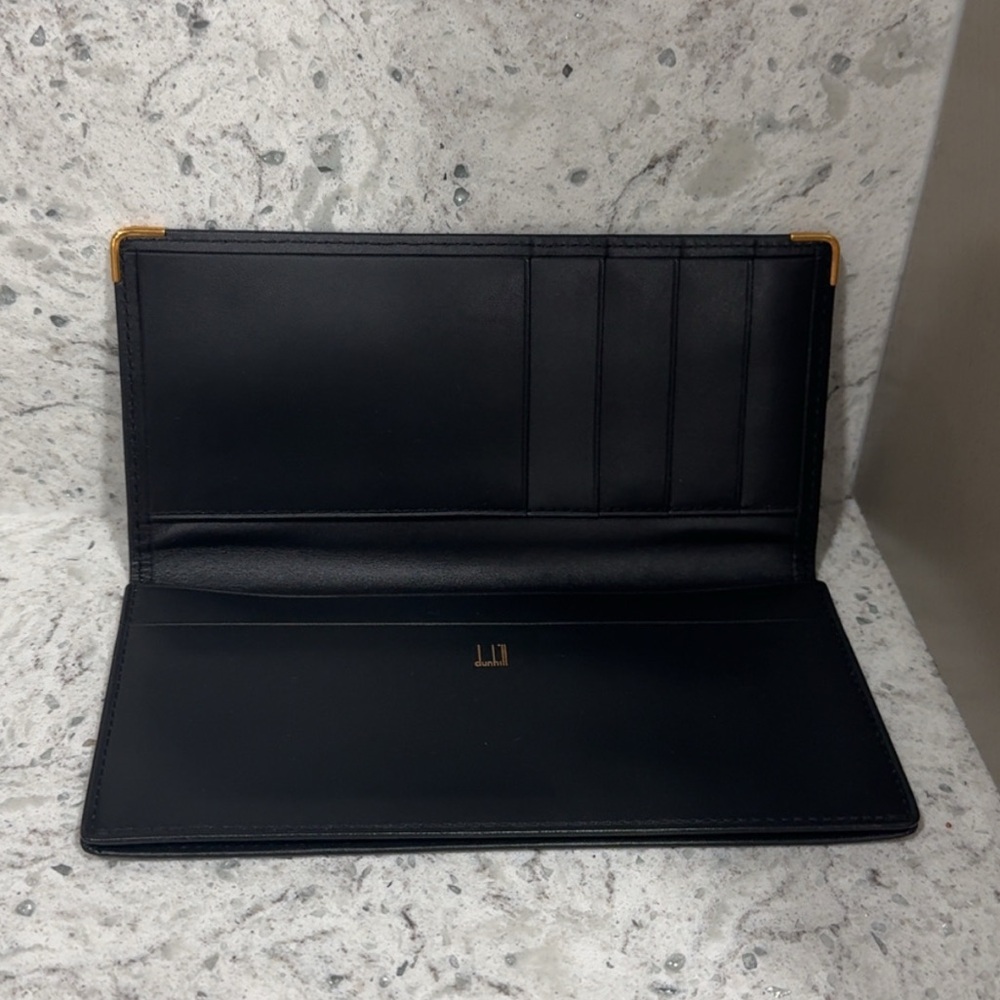 Dunhill Long Billfold Logo Plate Leather Men’s Wallet
AUTHENTIC LIKE NEW - Picture 7 of 13